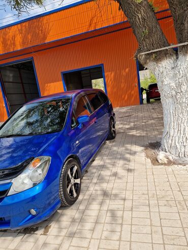шинный центр с. ново николаевка фото: Honda Stream: 2005 г., 2 л, Автомат, Бензин, Минивэн