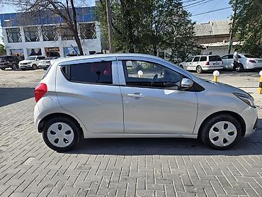 spark 1: Chevrolet Spark: 2017 г., 1 л, Автомат, Бензин, Хэтчбэк — 3