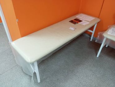 Медицинская мебель: Банкетка медицинская МД Б используется в больницах, поликлиниках