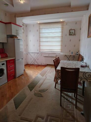 Uzunmüddətli kirayə mənzillər: 9-cu mikrorayonda Zərifə Əliyeva parkı yaxınlığında 16 mərtəbəli — 8