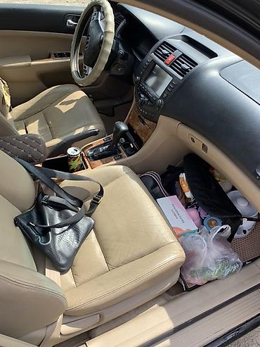 Honda Accord: 2004 г., 2.4 л, Автомат, Бензин, Седан — 3