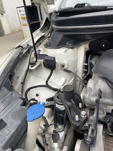 hyundai excavator: Hyundai Avante: 2011 г., 1.6 л, Автомат, Бензин, Седан — 4