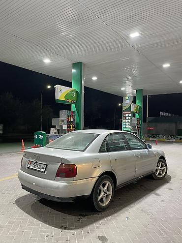 Audi: Audi A4: 1995 г., 2.6 л, Механика, Бензин, Седан — 7