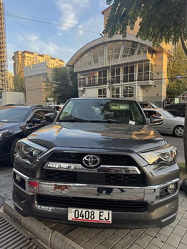 тайота 4 раннер: Toyota 4Runner: 2020 г., 4 л, Автомат, Бензин, Внедорожник — 1