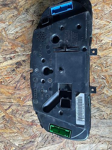 Щитки приборов: Щиток приборов Volkswagen 1994 г., Б/у, Оригинал — 30