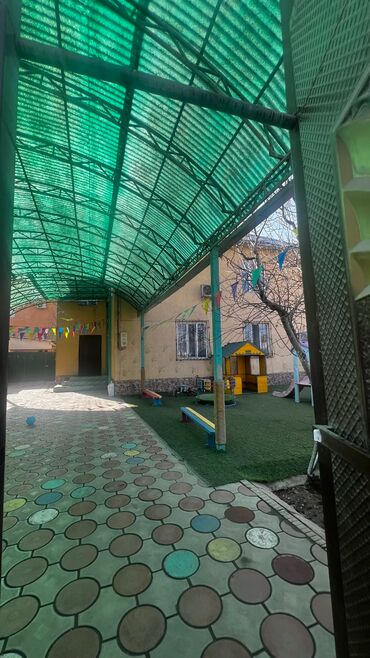 ишу дом токмок: Дом, 168 м², 6 комнат, Агентство недвижимости