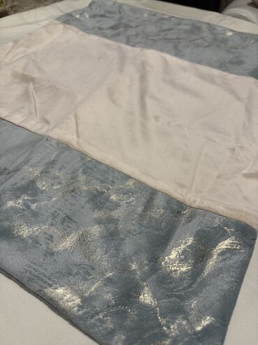 Balış üzləri: Rəng - Qəhvəyi Vilyur Balış üzü — 3