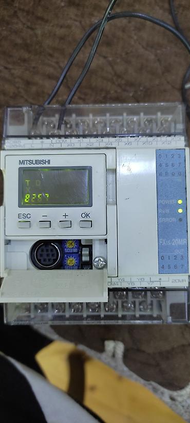 elektrik naqilleri: Mitsubishi PLC – FX1S-20MR (quraşdırılmış operator modulu ilə) — 2