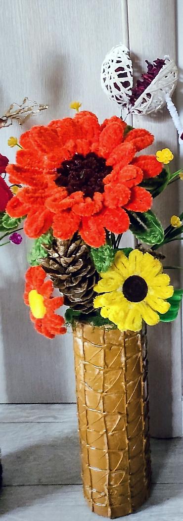 Ostali kućni dekor: Ručne dekorativne aranžmane od plišanih žičica (pipe cleaners) u — 5