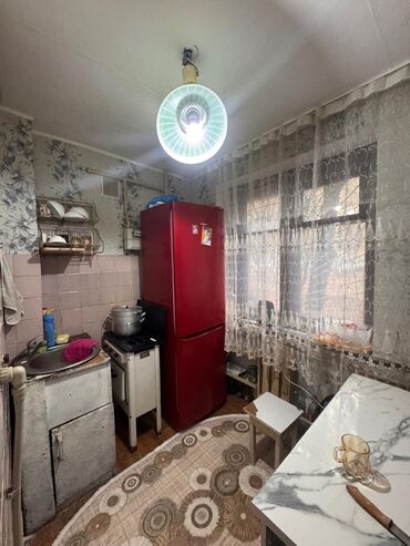 Продажа квартир: 1 комната, 29 м², Хрущевка, 1 этаж, Старый ремонт