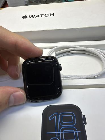 Apple Watch SE (3-го поколения), 44 мм, GPS. Цвет корпуса