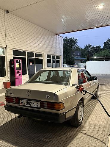 мб 190: Mercedes-Benz 190: 1986 г., Механика, Седан — 3