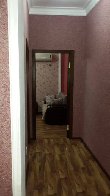 Uzunmüddətli kirayə mənzillər: Binəqədi rayonu 9-cu mikrarayonda leyla sadliq evine yaxin 18 — 6