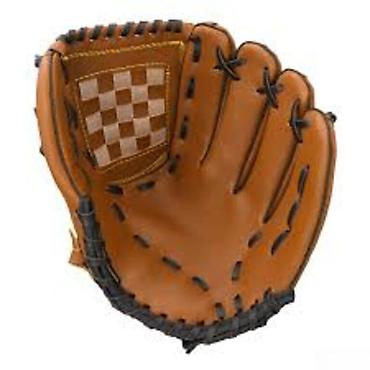 Digər oyuncaqlar: Beyzbol əlcəyiTəsvir ; Beysbol əlcəyi beysbol oyununda müdafiə edən — 2