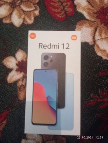 ми 8 т: Xiaomi, 12, Колдонулган, 256 ГБ, түсү - Кара, 2 SIM