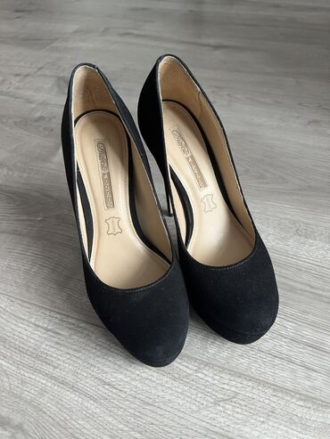 танцевальные туфли размер 37: Туфли Buffalo, 37, цвет - Черный