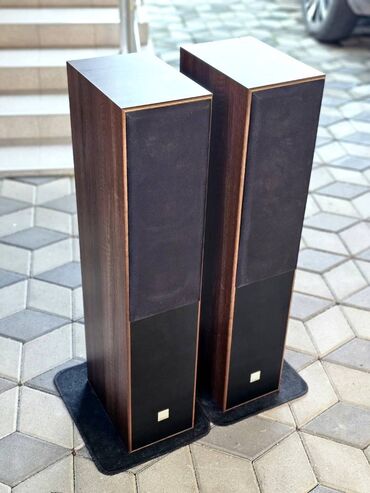 Zvučnici i stereo sistemi: DALI podnostojeće stereo zvučnike – par - Trosistemske kolone sa — 7