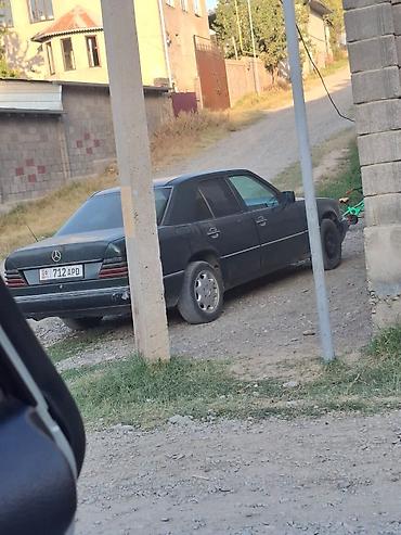 ключ ссср: Mercedes-Benz W124: 1991 г., Седан — 1
