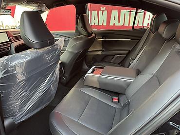 camry 55 xle: Toyota Camry: 2026 г., 2.5 л, Вариатор, Гибрид, Седан — 8