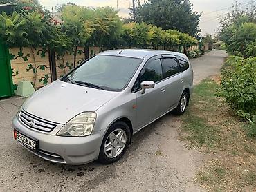 sprinter 2003: Honda Stream: 2001 г., 1.7 л, Механика, Газ, Минивэн — 1