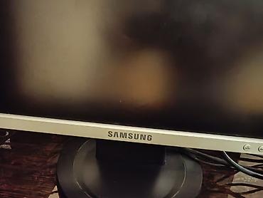 Samsung LCD monitor - Marka/model: Samsung SyncMaster (kənar