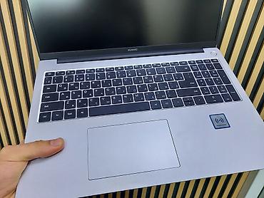 huawei matebook d16: Huawei MateBook D16 (gümüş rəng, nazik çərçivəli ekranlı noutbuk) — 7