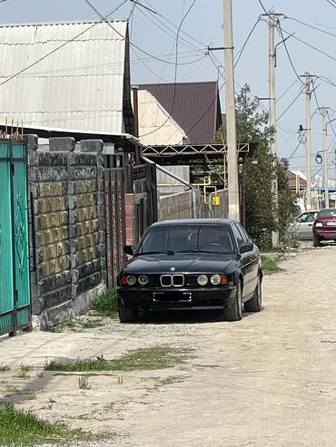 Продажа авто: BMW 5 series: 1989 г., 2 л, Механика, Бензин, Седан