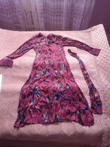 фиолетовое платье на свадьбу: Вечернее платье, Классическое, Длинная модель, Шелк, С рукавами, XL (EU 42)