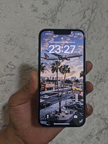 купить айфон xs бу: IPhone 13, Б/у, 128 ГБ, Sierra Blue, Зарядное устройство, Защитное стекло, Чехол, 84 %