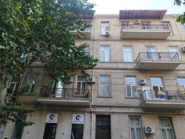 Kirayə mənzillər: 28 May, 3 otaqlı, Yeni tikili, m. 28 may, 77 kv. m