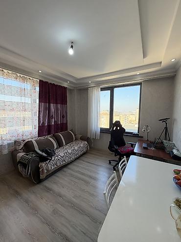 Батирлер: 2 бөлмө, 49 м², Асанбай мкр 10 кабат, Косметикалык оңдоо — 3