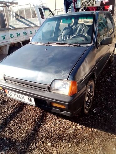 стекло машины: Daewoo Tico: 1994 г., 0.8 л, Механика, Бензин