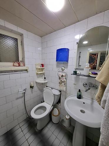 Коммерческая недвижимость: Tam merkezde. 28 may metrosunun teze cixisina yaxin erazide,Amerka — 8