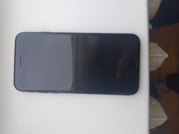 Apple iPhone: IPhone 7, 128 GB