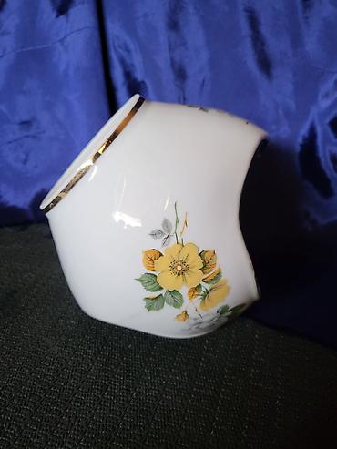 Ostali antikviteti: Korpa Jugoporcelan Titov Veles iz 70ih.god. Korpa je perfektna,sve na — 11