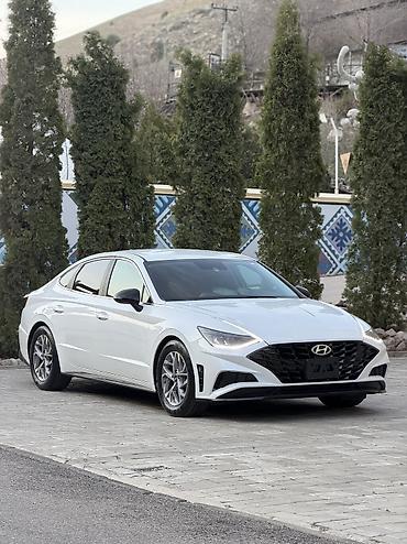 Hyundai: Hyundai Sonata: 2022 г., 2.5 л, Автомат, Бензин, Седан — 3