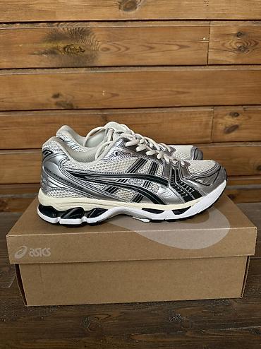 asics кроссовки: ASICS GEL KAYANO-14 Yeni və gutulu (2-3 dəfə geyinilib) Endirim — 4
