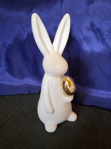 Figure: Figura, bоја - Šareno, Novo — 1