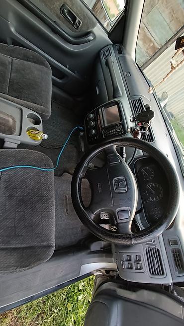 1998: Honda CR-V: 1998 г., 2 л, Автомат, Бензин, Универсал — 5