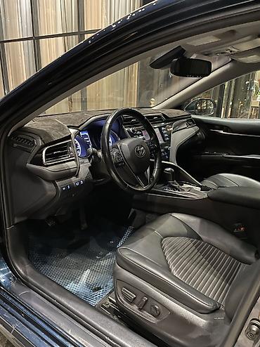 Продажа авто: Toyota Camry: 2020 г., 2.5 л, Автомат, Бензин, Седан — 5