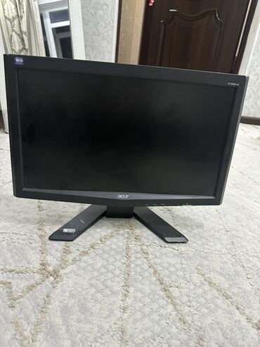 форестер 2015: Монитор, Acer, LCD, 19" - 20"