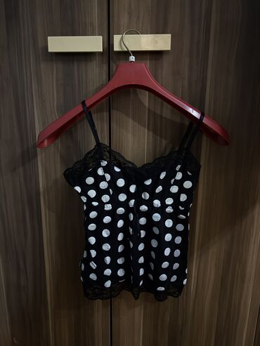 Digər idman və istirahət malları: Yeni kimi ikinci el geyimler — 10