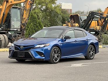 byd e9 1: Toyota Camry: 2020 г., 2.5 л, Автомат, Бензин, Седан — 1