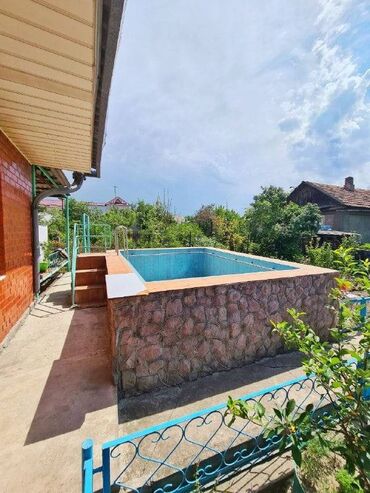 Продажа домов: Дом, 219 м², 10 комнат, Собственник — 2