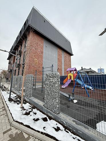 Продажа квартир: 4 комнаты, 147 м², 4 этаж — 3