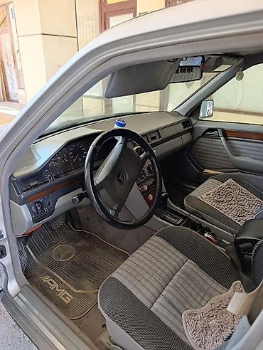 turbo az mercedes w124: Mercedes-Benz E-Class W124 sedan - Kuzov: sedan, gümüşü rəng - Salon — 2