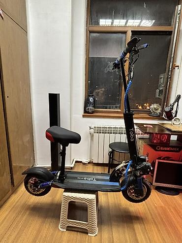 Elektrikli samokatlar: Təsvir: - Toba ST-789elektrik skuteri Hz - 30 / 35 Mesafe - 25 / — 6