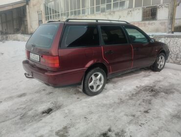 машина грузовый: Volkswagen Passat: 1995 г., 1.8 л, Механика, Бензин, Универсал