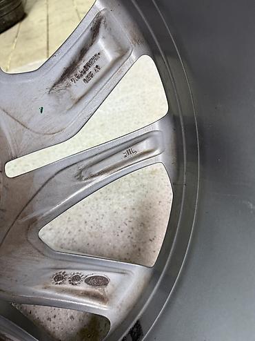 Диски: Литые Диски R 21 Комплект, отверстий - 5, Б/у — 10