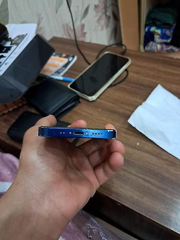 Apple iPhone: IPhone 12, Mavi — 8